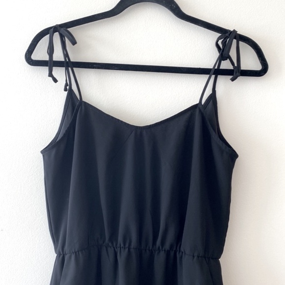 BCBGeneration Tie Strap Lace Trim Romper in Black - Picture 7 of 10